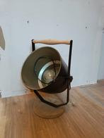 Zwarte Lage Vloerlamp, Huis en Inrichting, Lampen | Vloerlampen, Ophalen, 150 tot 200 cm