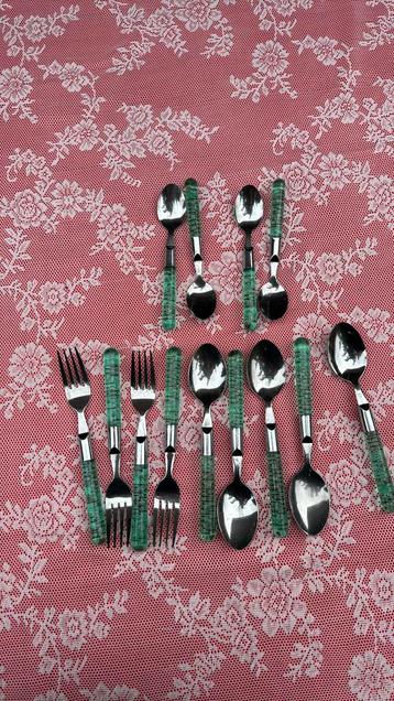 Vintage Ikea bestek, met groene handvat beschikbaar voor biedingen
