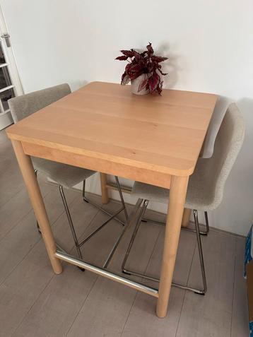 IKEA Rönninge statafel met 2 stuks barkruk Volfgang beschikbaar voor biedingen