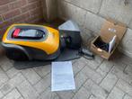 Stiga A1500 gps robotmaaier (demo model), Ophalen, Stiga, Zo goed als nieuw, Minder dan 20 cm