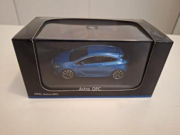 Motorart Opel Astra OPC, nr. 10006 beschikbaar voor biedingen