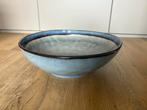 Riverdale Blauwe Fruitschaal, Huis en Inrichting, Ophalen, Porselein of Keramiek, Schaal, Rond