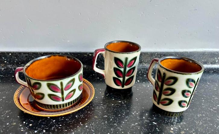 Kop en schotel Rambouillet Boch Belgium, Huis en Inrichting, Keuken | Servies, Zo goed als nieuw, Kop(pen) en/of Schotel(s), Overige stijlen