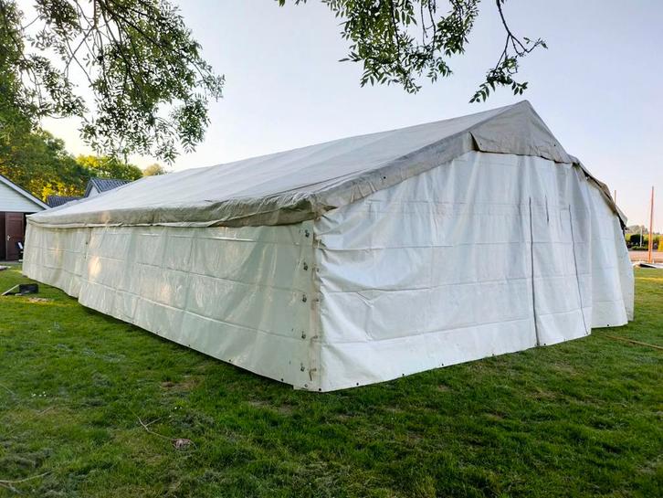 Grote tent groepstent feesttent opslagtent 16x8 meter, Tuin en Terras, Partytenten, Gebruikt, Overige typen, 2 meter of meer, 8 meter of meer