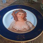 Limoges Bord met Prachtige afbeelding  Vrouw 27 cm groot, Ophalen of Verzenden