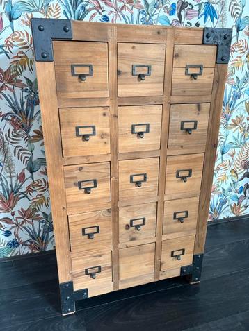 Industrieel Apothekerskastje Mango Hout beschikbaar voor biedingen
