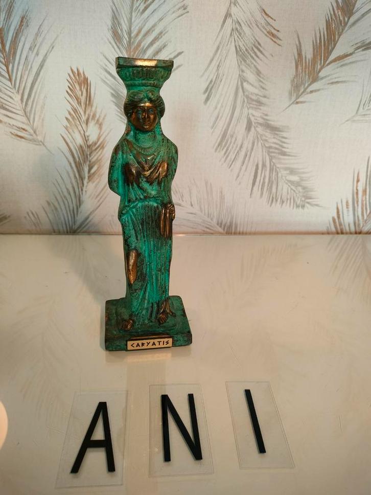 Grieks bronzen beeldje van een Kariatide, Antiek en Kunst, Kunst | Beelden en Houtsnijwerken, Ophalen of Verzenden
