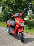 Peugeot Kisbee (2013) | Grote beurt + veel nieuwe onderdelen, Ophalen, Overige modellen, Maximaal 45 km/u, Zo goed als nieuw