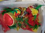 Te koop aangeboden: Alles in rood/geel/groen, Ophalen of Verzenden, Nieuw, Carnaval, Accessoires