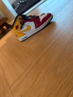 Jordan 1 limited edition, Kleding | Dames, Schoenen, Ophalen of Verzenden, Zo goed als nieuw, Sneakers of Gympen