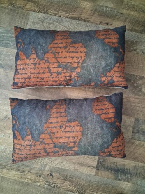 2x Landelijke Kussens Cognac/Legergroen, Huis en Inrichting, Woonaccessoires | Kussens, Zo goed als nieuw, Bruin, Rechthoekig