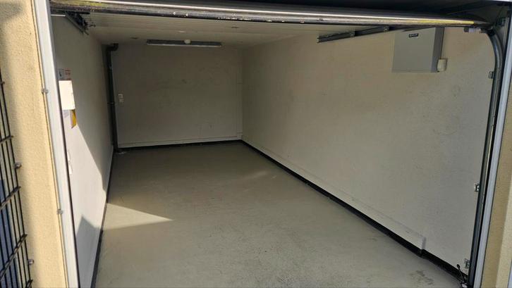 Garagebox TE HUUR 18m2, Auto diversen, Autostallingen en Garages