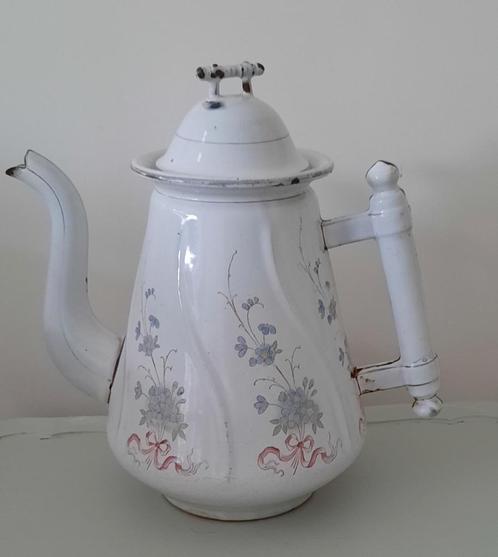 Mooie theepot met vergeet me nietjes, Antiek en Kunst, Antiek | Emaille, Ophalen of Verzenden