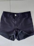 Leuk zwart kort broekje in maat 36 van de H&M, H&M, Kort, Zwart, Ophalen of Verzenden