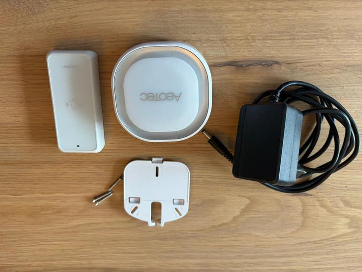 Aleotec deurbel 6 zw162-c-z-wave deurbel compleet., Huis en Inrichting, Deurbellen, Zo goed als nieuw, Draadloos, Compatibel met smartphone