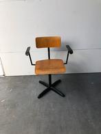 Retro kinder bureaustoeltje met armleuning, Ophalen, Gebruikt, Stoel(en)