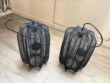 2x hanglamp zwart beschikbaar voor biedingen