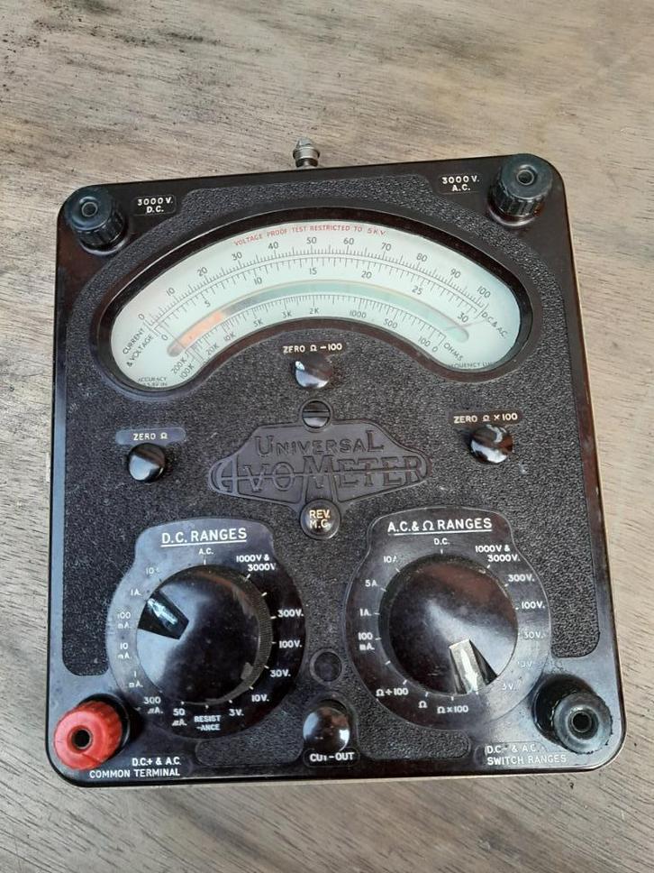 AVO meter, Hobby en Vrije tijd, Elektronica-componenten, Gebruikt, Ophalen of Verzenden