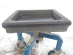 Antieke gootsteen pompbak wasbak Belgisch hardsteen 200+, Ophalen, 50 tot 75 cm, Minder dan 100 cm