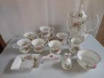 Royal Albert Moss Rose servies, Antiek en Kunst, Antiek | Servies compleet, Ophalen of Verzenden