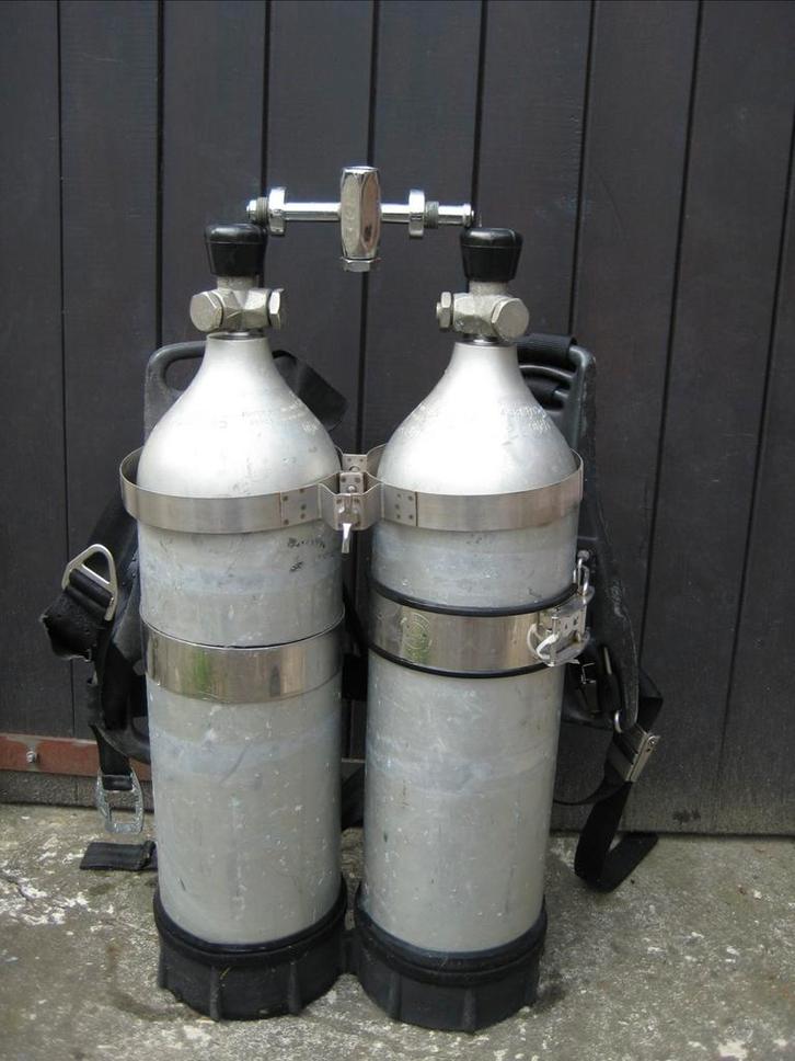 Vintage aluminium duikflessen, Watersport en Boten, Duiken, Gebruikt, Duikfles, Ophalen of Verzenden