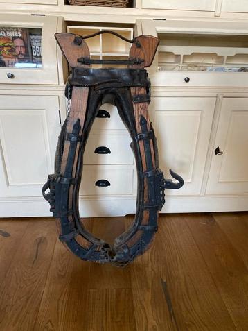 Antiek Paardengereel/tuig beschikbaar voor biedingen