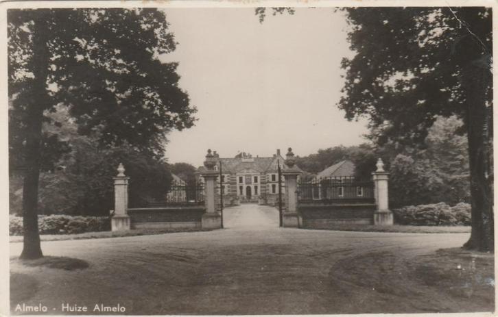 ALMELO Kasteel Huize Almelo 1952, Verzamelen, Ansichtkaarten | Nederland, Gelopen, Overijssel, 1940 tot 1960, Verzenden