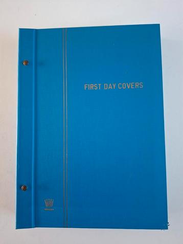 First Day Covers Album ( 105 stuks ) beschikbaar voor biedingen