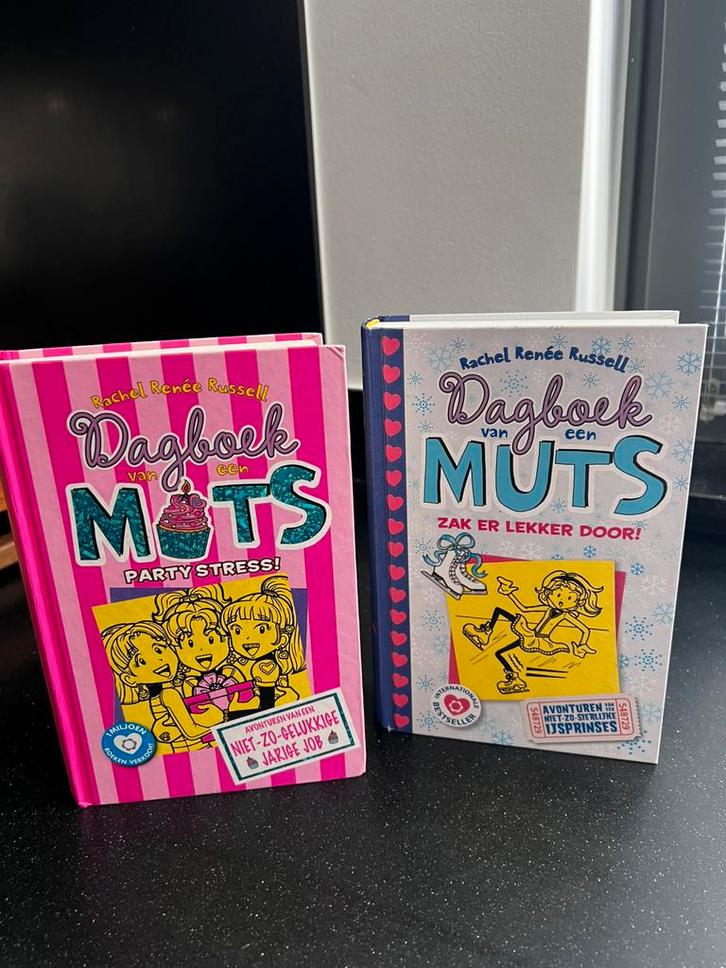 Deel 4 en 13 Dagboek van een Muts, Boeken, Kinderboeken | Jeugd | 10 tot 12 jaar, Gelezen, Fictie, Ophalen of Verzenden