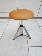 Ambulant pedicure krukje van Gerovi Seats, Ophalen of Verzenden, Zo goed als nieuw, Hout