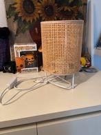 Rotan tafellampje., Huis en Inrichting, Lampen | Tafellampen, Ophalen of Verzenden, Nieuw, Minder dan 50 cm
