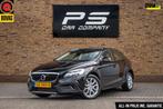 Volvo V40 Cross Country 2.0 T3 Momentum, NAP, DigiDash, 65 €/maand, Stof, Gebruikt, 4 cilinders