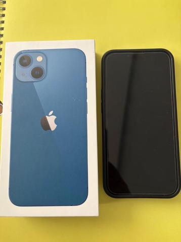 iPhone 13 in goede en nette staat. beschikbaar voor biedingen