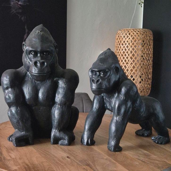 Twee gorilla's apen zwart beeld met glitter 50&60cm, Verzamelen, Beelden en Beeldjes, Zo goed als nieuw, Dier, Ophalen