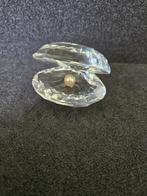 Swarovski oester met parel, Ophalen of Verzenden, Zo goed als nieuw, Figuurtje