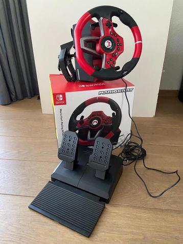 Mario Kart Racing Wheel Pro Deluxe beschikbaar voor biedingen
