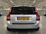 Volvo V50 2.4 Kinetic Leder interieur, set winter wielen, ga, Auto's, 700 kg, Zilver of Grijs, 1500 kg, 5 stoelen
