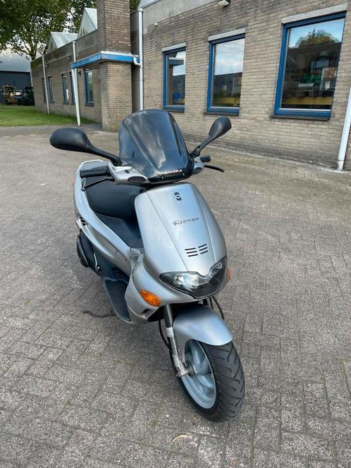Gilera Runner 50cc dd lc, Fietsen en Brommers, Scooters | Piaggio, Gebruikt, Overige modellen, Ophalen