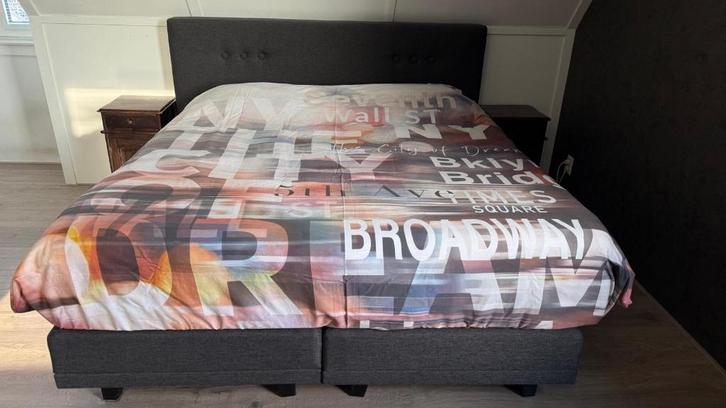 Pullman elektrisch verstelbare boxspring 180x200, Huis en Inrichting, Slaapkamer | Bedden, Zo goed als nieuw, Tweepersoons, 180 cm