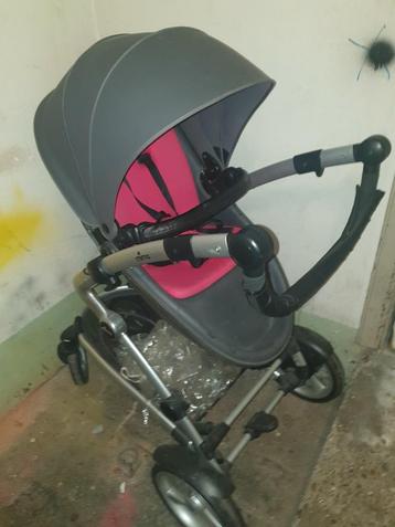 Kinderwagen  beschikbaar voor biedingen