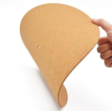 Slipmat van kurk voor (bijna) iedere platenspeler! beschikbaar voor biedingen