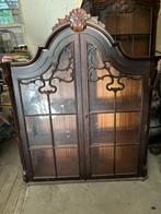 Wortelnoten 2 deurs kast, Antiek en Kunst, Ophalen