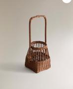 Gezocht Zara Home mandje, Huis en Inrichting, Woonaccessoires | Schalen en Manden, Ophalen of Verzenden, Rond, Riet