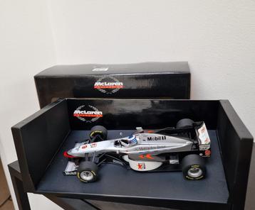 Mclaren MP4/12 1997 1/18th Scale Model Car Mika Hakkinen 