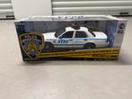 1:18 Greenlight NYPD Ford Crown Victoria (licht en geluid), Hobby en Vrije tijd, Modelauto's | 1:18, Ophalen of Verzenden, Zo goed als nieuw