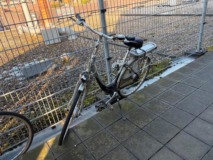 E-bike opknapper, Fietsen en Brommers, Elektrische fietsen, Gebruikt, Gazelle, 51 tot 55 cm, 30 tot 50 km per accu, Ophalen of Verzenden