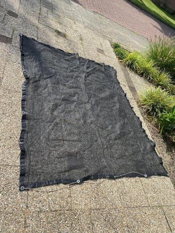 Fijnmazig net voor aanhanger 250x200 CM beschikbaar voor biedingen
