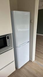 Indesit koel vries combinatie, Witgoed en Apparatuur, Koelkasten en IJskasten, 200 liter of meer, Met aparte vriezer, Zo goed als nieuw