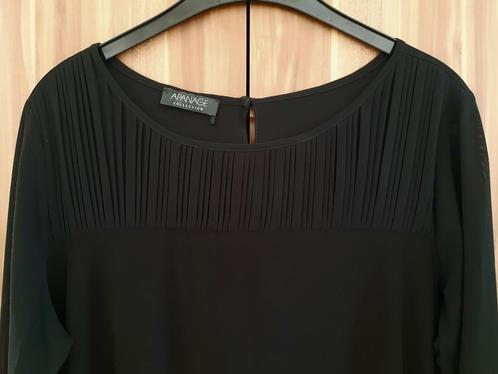 Elegante blouse met ronde hals en organza inzet, maat 44., Kleding | Dames, Grote Maten, Zo goed als nieuw, Blouse of Tuniek, Zwart