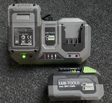 Lux-Tools accu's 2 en 4Ah en lader SLG-20 beschikbaar voor biedingen